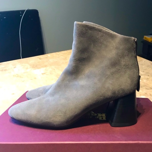 Millie’s suede boots - Picture 15 of 15